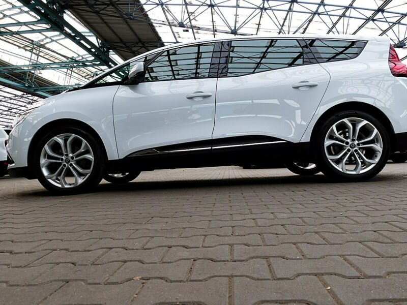 Renault Grand Scenic 7-Osób NAVI+Led 3Lata GWARANCJI 1wł Kraj Bezwypadkowy fv23% III (2016-2021)