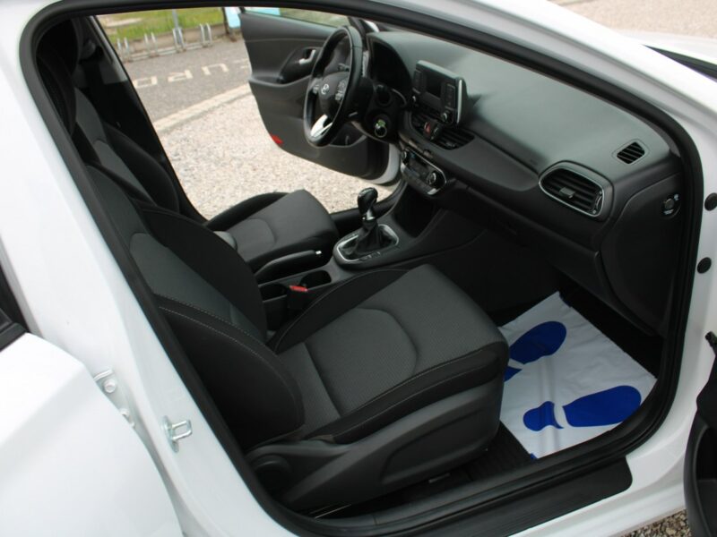 Hyundai i30 1,6Crdi F-vat Gwarancja Salon PL Classic+ III (2017-)