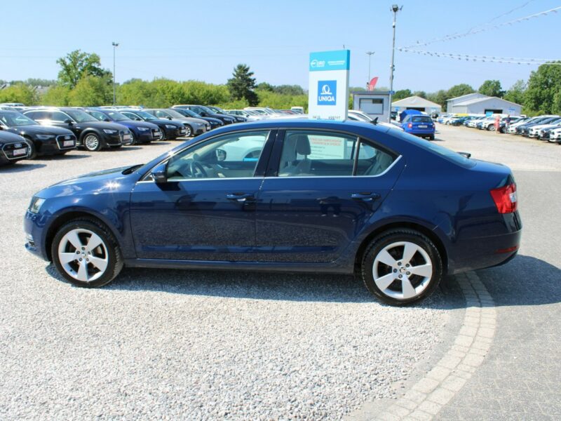 Škoda Octavia 2.0Tdi Led F-vat Smartlink Style SalonPL III (2013-)