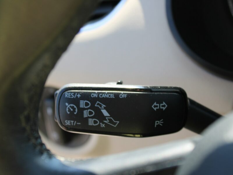 Škoda Octavia 2.0Tdi Led F-vat Smartlink Style SalonPL III (2013-)