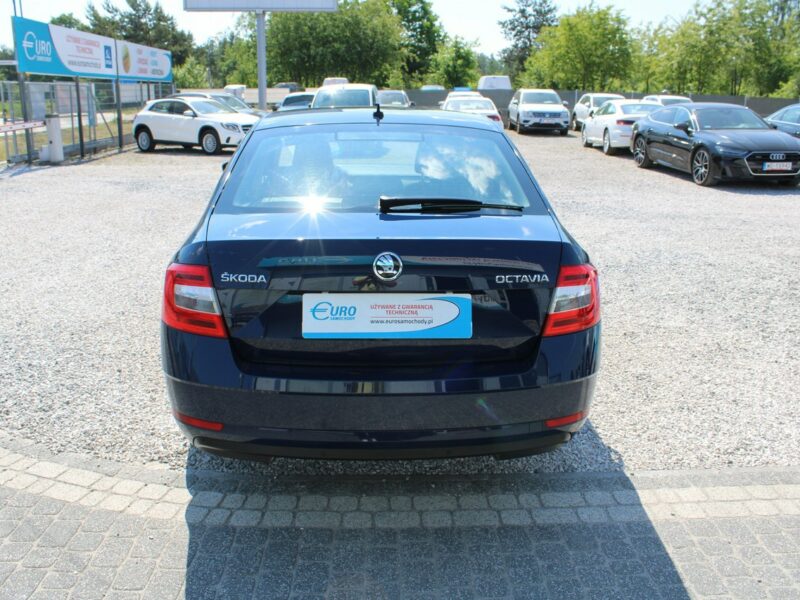 Škoda Octavia 2.0Tdi Led F-vat Smartlink Style SalonPL III (2013-)