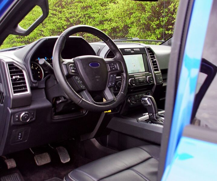 Ford F150 XLT 2016 z silnikiem 5.0 V8 – Idealny Wybór - Raty Gwarancja Zamiana (2009-2015)