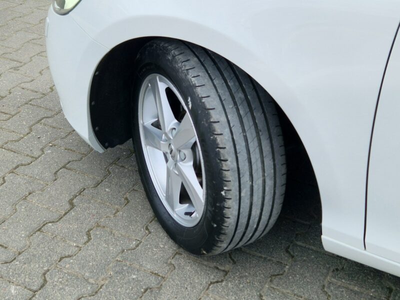 Volvo V40 *FILM*Automat*Business*FULL LED*Roczna Gwarancja Techniczna* II (2012-)