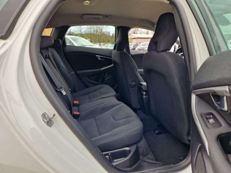 Volvo V40 *FILM*Automat*Business*FULL LED*Roczna Gwarancja Techniczna* II (2012-)