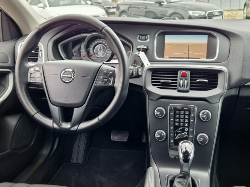 Volvo V40 *FILM*Automat*Business*FULL LED*Roczna Gwarancja Techniczna* II (2012-)