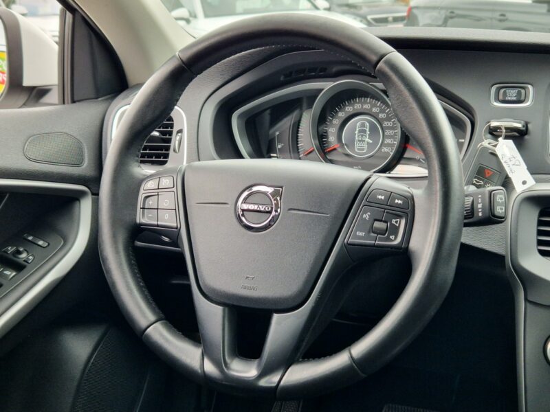Volvo V40 *FILM*Automat*Business*FULL LED*Roczna Gwarancja Techniczna* II (2012-)