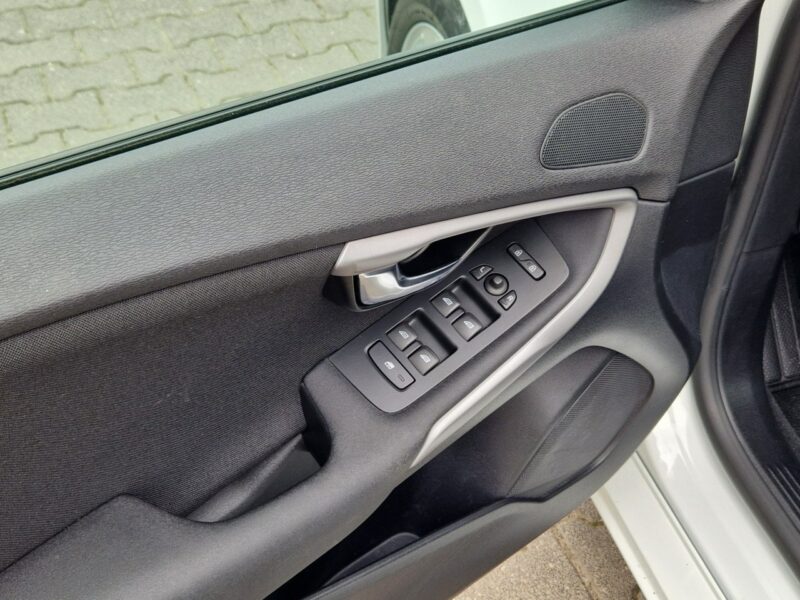 Volvo V40 *FILM*Automat*Business*FULL LED*Roczna Gwarancja Techniczna* II (2012-)