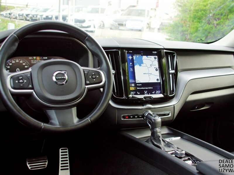 Volvo XC 60 T6 AWD 2020 Momentum - Raty Gwarancja Zamiana II (2017-)