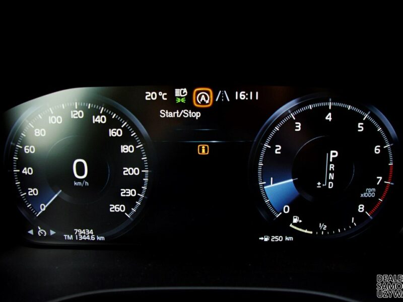 Volvo XC 60 T6 AWD 2020 Momentum - Raty Gwarancja Zamiana II (2017-)