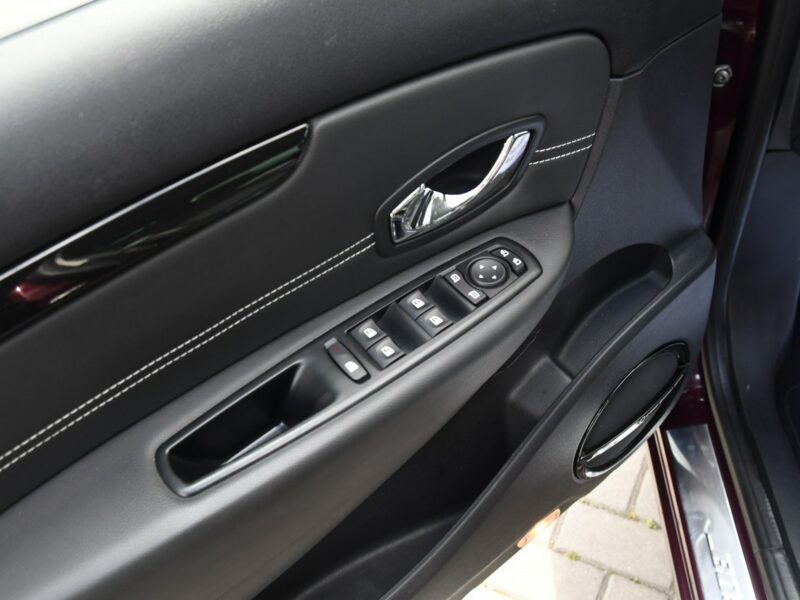 Renault Scenic 2,0benz DUDKI11 Automat,Ledy,Navi,Kam.Cofania.Hands-Free.OKAZJA III (2009-2016)