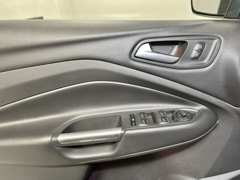 Ford Kuga 2.0 150KM EXECUTIVE Sync Editon*4x4*Automat*Klimatronic*Panorama*FULL II (2012-)