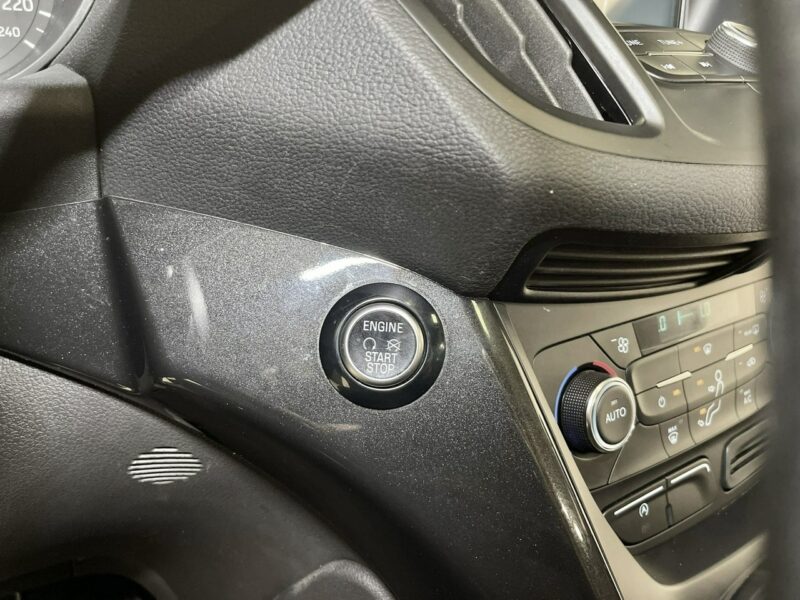 Ford Kuga 2.0 150KM EXECUTIVE Sync Editon*4x4*Automat*Klimatronic*Panorama*FULL II (2012-)