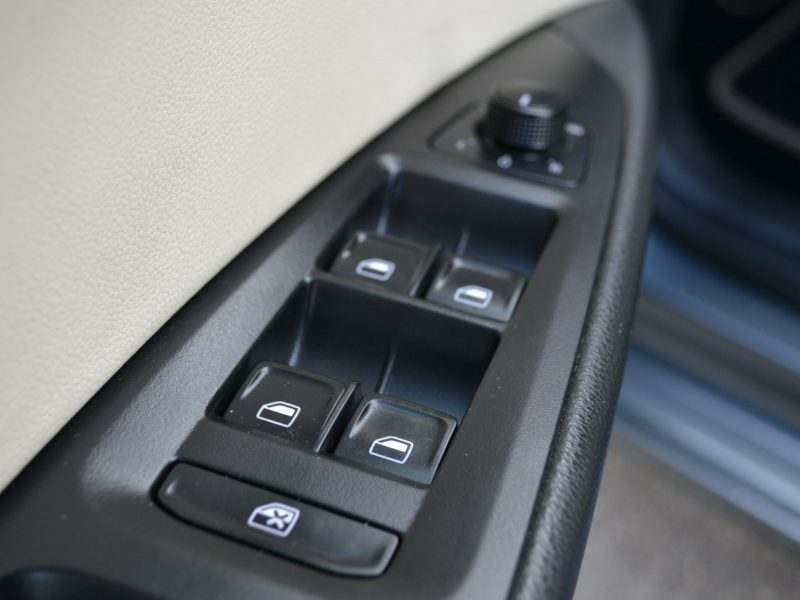 Seat Leon LED*Skórzana Tapicerka*Alufelgi*Podgrz. Fotele*Nawigacja III (2012-)