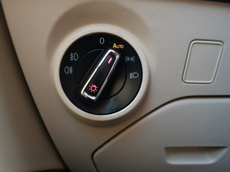 Seat Leon LED*Skórzana Tapicerka*Alufelgi*Podgrz. Fotele*Nawigacja III (2012-)