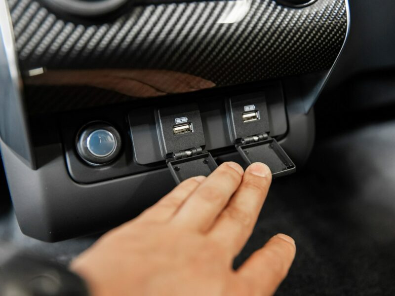 Land Rover Range Rover Sport SVR 5.0 Supercharged V8 575KM. Spectral Blue SVO! Bezwypadkowy. FV23%. II (2013-)