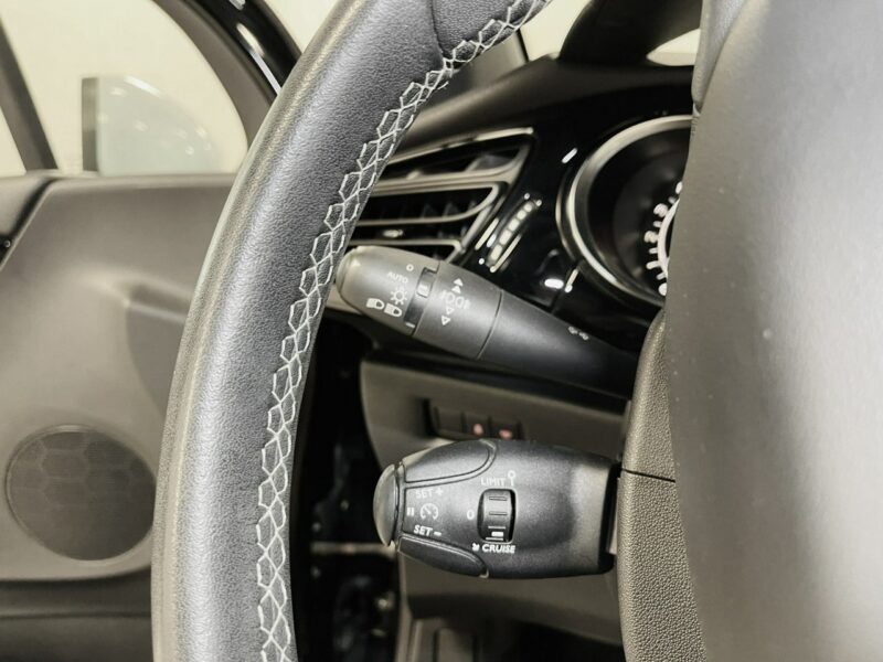 DS Automobiles DS 3 1.6 Blue-HDi 120KM SportChic*Lift*ALU*PDC*HiFi*LED*Klimatronic*Niemiec