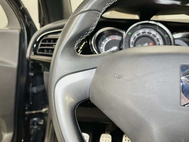 DS Automobiles DS 3 1.6 Blue-HDi 120KM SportChic*Lift*ALU*PDC*HiFi*LED*Klimatronic*Niemiec