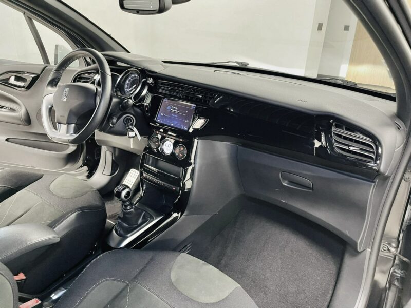DS Automobiles DS 3 1.6 Blue-HDi 120KM SportChic*Lift*ALU*PDC*HiFi*LED*Klimatronic*Niemiec