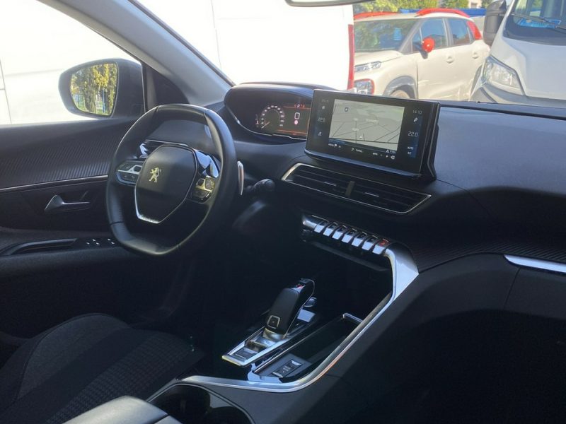 Peugeot 5008 Rezerwacja II (2017-)