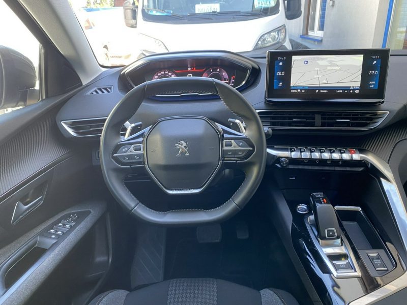 Peugeot 5008 Rezerwacja II (2017-)