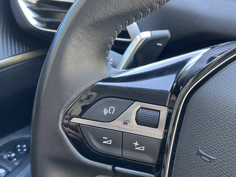Peugeot 5008 Rezerwacja II (2017-)