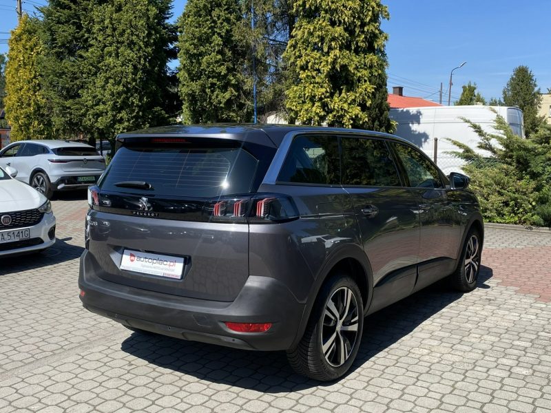 Peugeot 5008 Rezerwacja II (2017-)