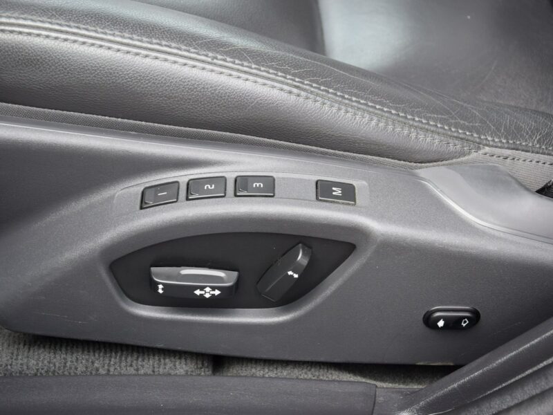 Volvo V60 Cross Country 2.0 D3 Summum 100% bezwypadkowy Serwis LED Skóra Navi EURO-5 Zamiana