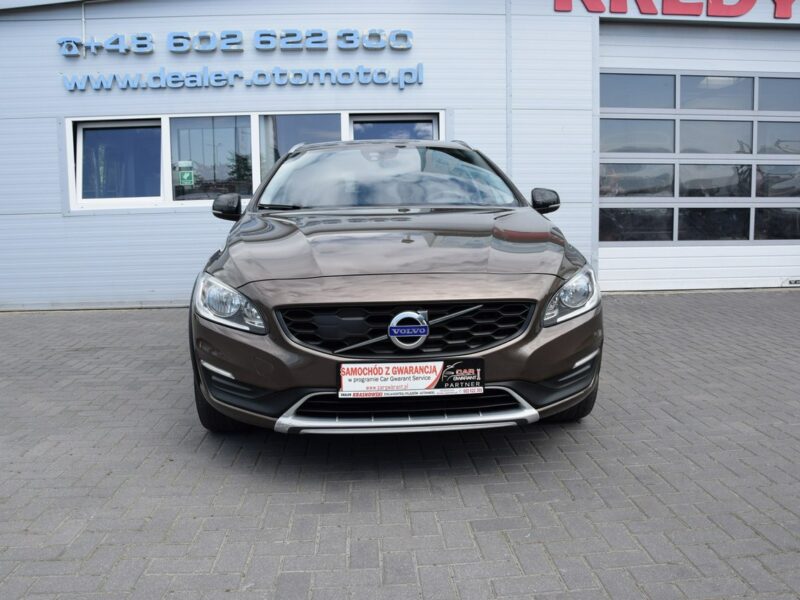 Volvo V60 Cross Country 2.0 D3 Summum 100% bezwypadkowy Serwis LED Skóra Navi EURO-5 Zamiana