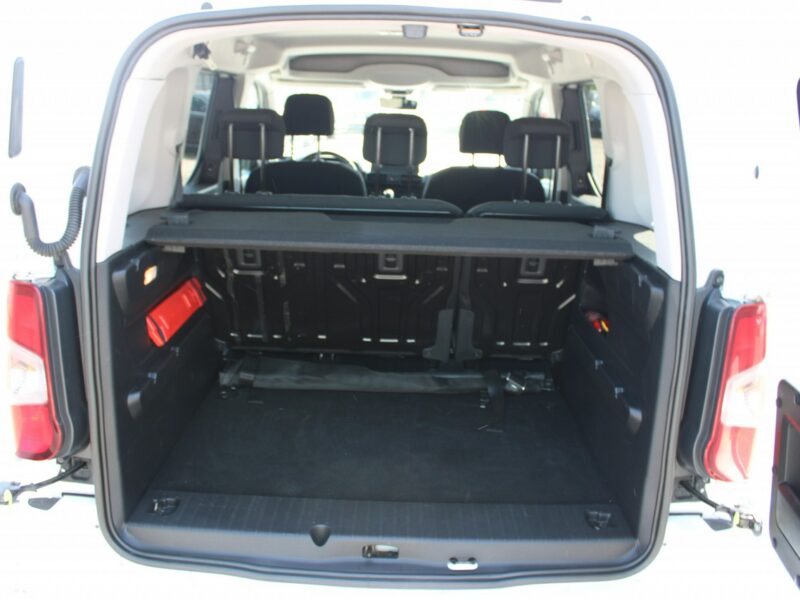 Opel Combo Life LIFE 1.5Cdti ENJOY F-vat G.Kierownica 2018-