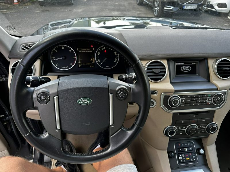 Land Rover Discovery Discovery IV 3.0SD V6 HSE Bogate Wyposażenie 2013 IV (2010-2016)
