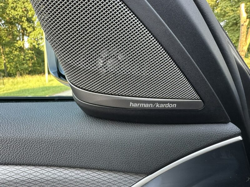 BMW 525 D M-Performance 231Koni Navi Kamera FullLed Alu19 Doinwestowana G30 (2017-)