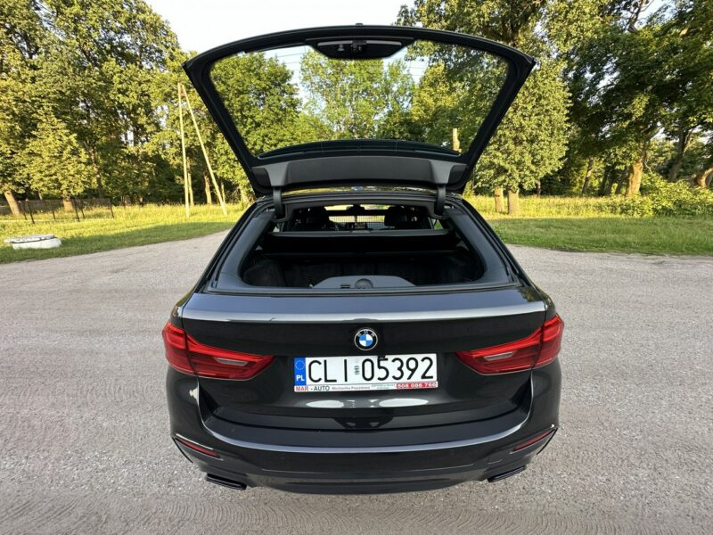 BMW 525 D M-Performance 231Koni Navi Kamera FullLed Alu19 Doinwestowana G30 (2017-)