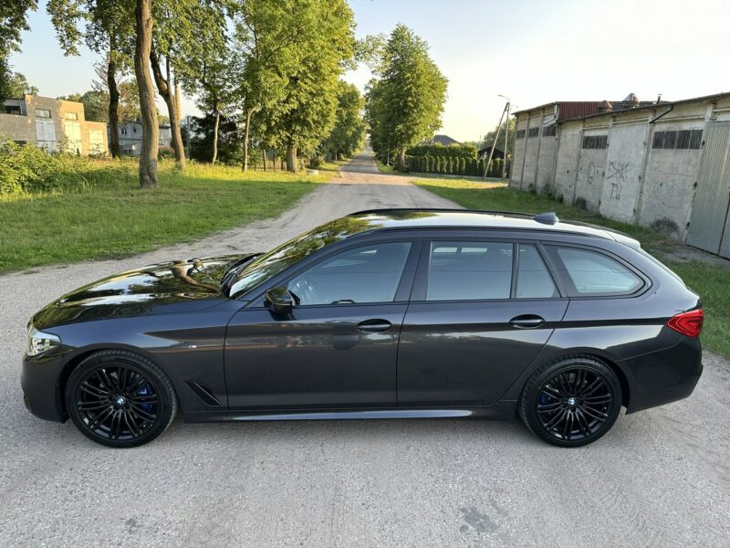 BMW 525 D M-Performance 231Koni Navi Kamera FullLed Alu19 Doinwestowana G30 (2017-)