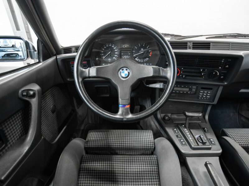 BMW 635 E24 CSi 3.5l R6. Kolekcjonerska. Japonia. Stan fabryczny. Biały kruk. E24 (1976-1989)