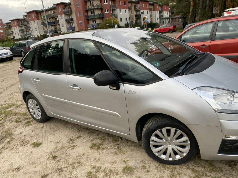 Citroen C4 Picasso Benzyna/Wersja po liftingu/LED dzienne/ESP/Klimatronik/Hak/2 kpl. kół I (2006-2013)