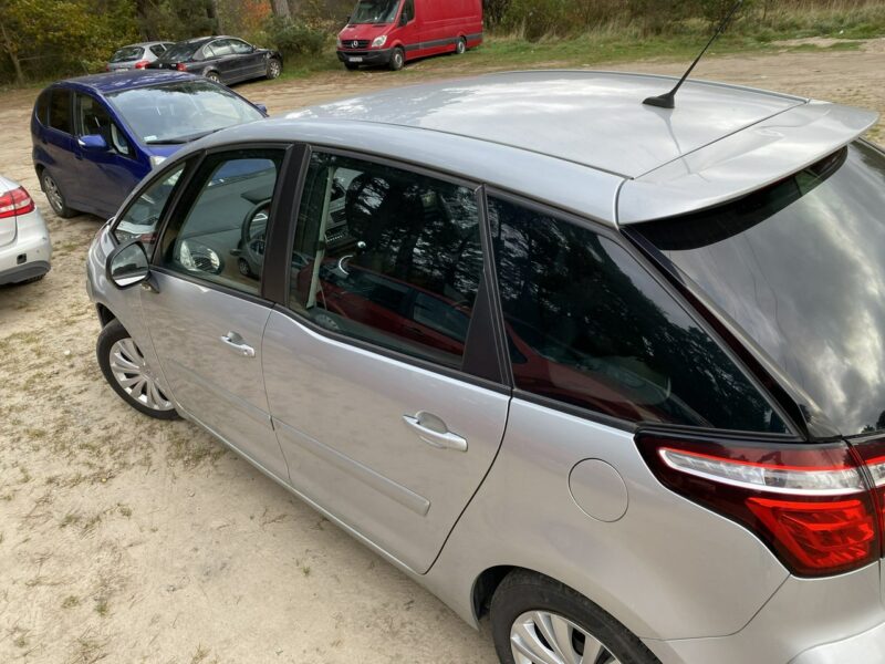 Citroen C4 Picasso Benzyna/Wersja po liftingu/LED dzienne/ESP/Klimatronik/Hak/2 kpl. kół I (2006-2013)