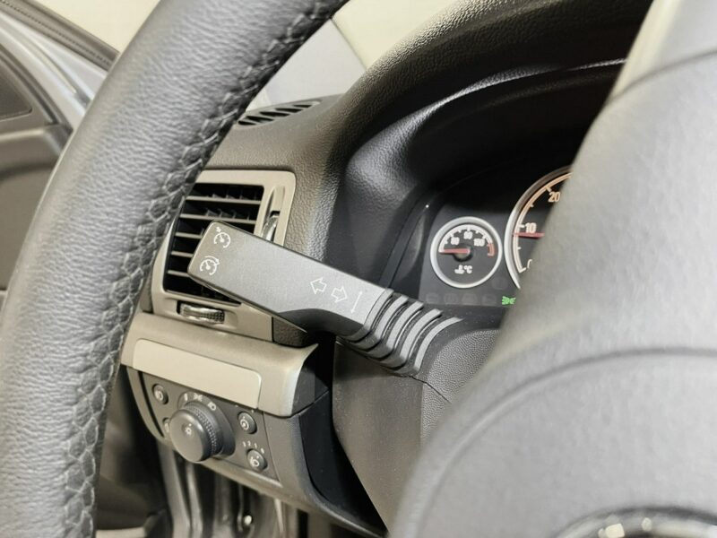 Opel Vectra 1.9 CDTi 100PS*COSMO PLUS Innovation*Navi*Skóry*Idealny Z Niemiec C (2002-2008)
