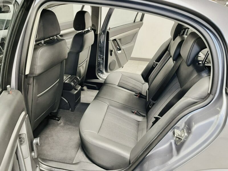 Opel Vectra 1.9 CDTi 100PS*COSMO PLUS Innovation*Navi*Skóry*Idealny Z Niemiec C (2002-2008)
