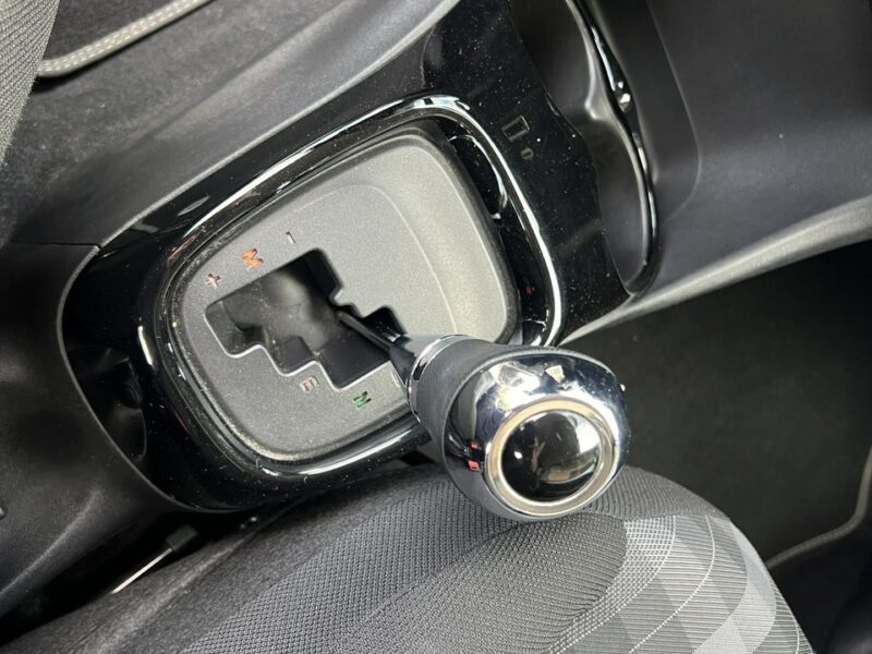 Peugeot 108 1,0 72KM Klimatyzacja Automat Bluetooth