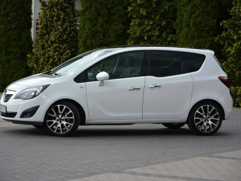 Opel Meriva 1.7CDTI(110KM) Cosmo Skóry Panorama Led 2xParktronic Alu 18" II (2010-)