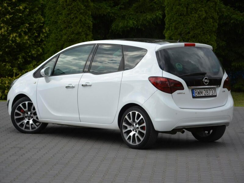 Opel Meriva 1.7CDTI(110KM) Cosmo Skóry Panorama Led 2xParktronic Alu 18" II (2010-)