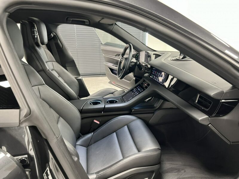 Porsche Taycan 476KM SPORT TURISMO Performance Plus 93,4 kWh*APPROVED do 06.2026