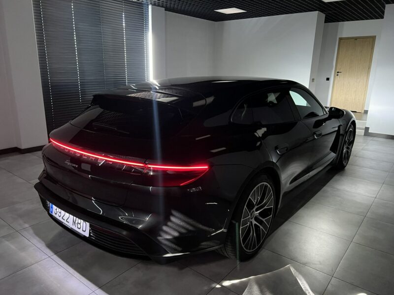 Porsche Taycan 476KM SPORT TURISMO Performance Plus 93,4 kWh*APPROVED do 06.2026