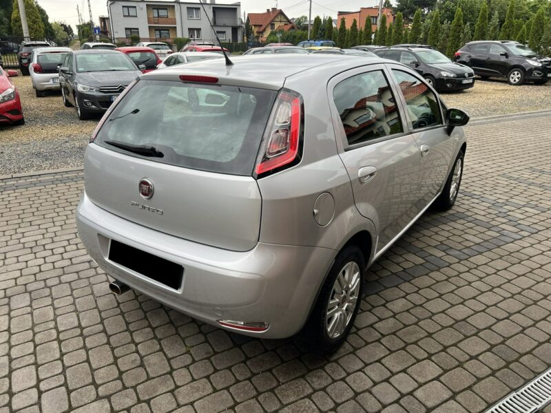 Fiat Punto 2012 1,2 69KM Klimatyzacja Bluetooth