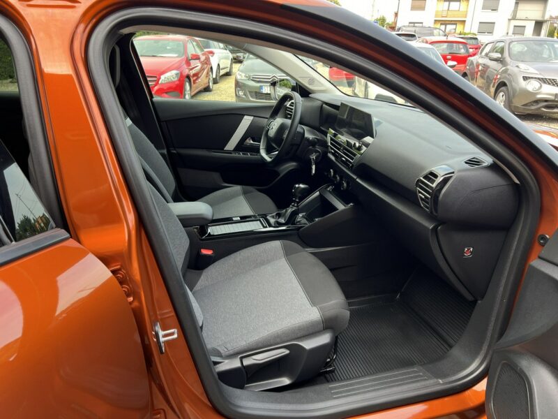 Citroen C4 1,2 130KM klimatronik Ledy Kamera Krajowy 1Właściciel III (2020-)