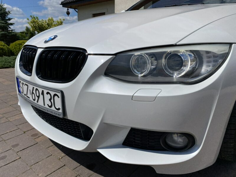 BMW 320 2.0 M Pakiet full opcja biała perła ledy bi xenon nawi alu 19 E90E91E92E93(2005-2012)