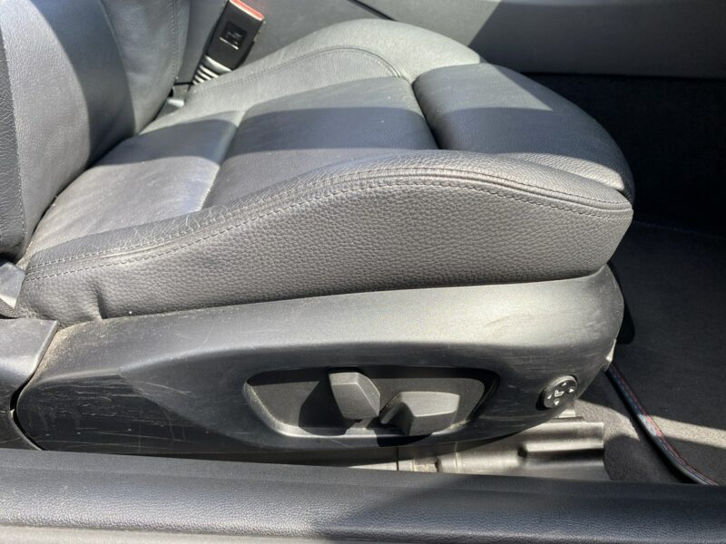 BMW 320 2.0 M Pakiet full opcja biała perła ledy bi xenon nawi alu 19 E90E91E92E93(2005-2012)
