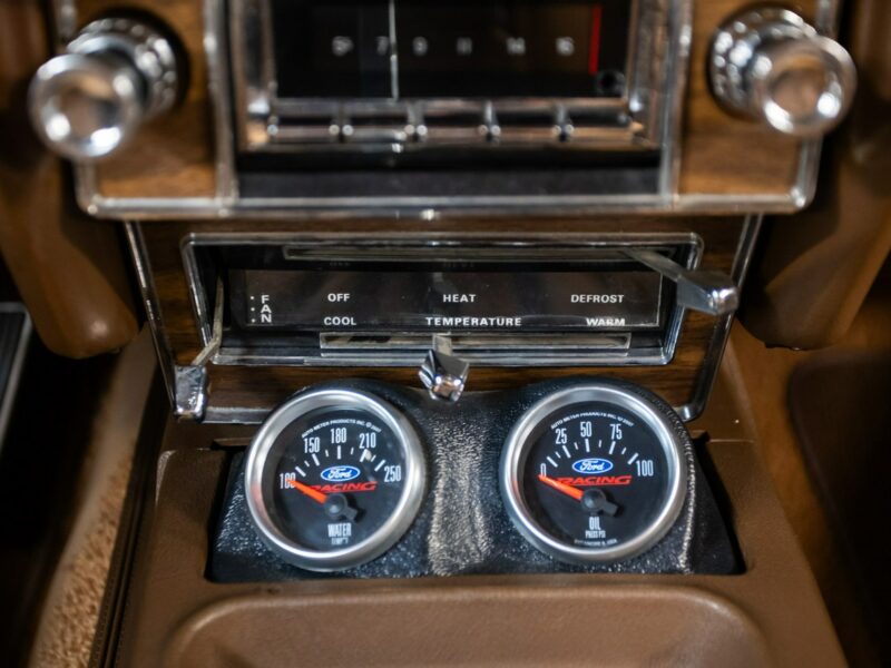 Ford Mustang Mach 1 1970. 5.8L 300 KM. Pełna dokumentacja. Silnik Ford Racing. II (1969-1978)