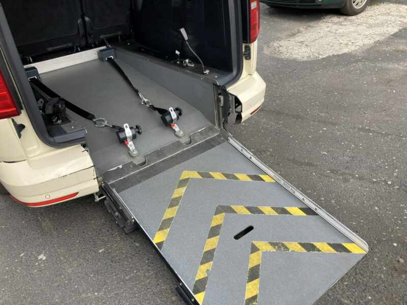 Volkswagen Caddy Caddy 2.0 dla Niepełnosprawnych inwalida rampa Model 2020 Pfron IV (2015-)