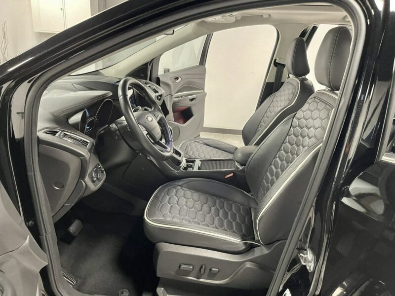 Ford Kuga 1.5 150KM VIGNALE*Full Led*Klimatronic*Panorama*SONY Audio*Kamera*Full III (2019-)